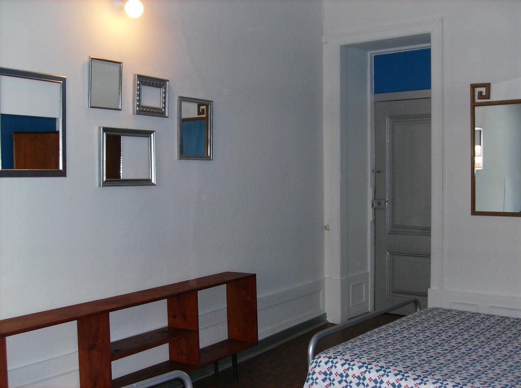 Dias E Dominguez * Lisbon
