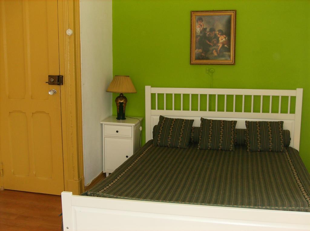 Dias E Dominguez Hostel